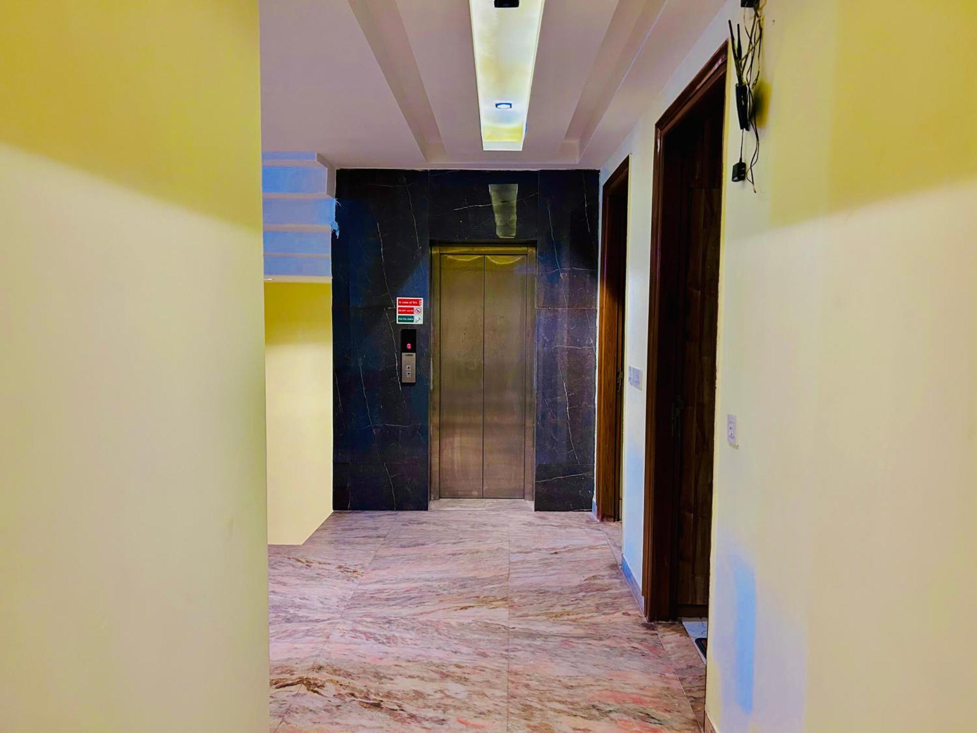 Hotel Royal Paradise By Kdson New Delhi Exterior photo